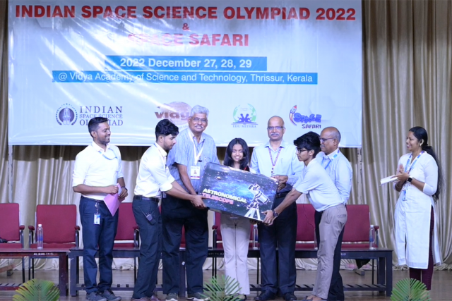 https://spaceolympiad.com/wp-content/uploads/2022/12/Edu-Mithra-Indian-Space-Science-Olympiad-2022-1st-Prize-Winner-Junior-Category-640x427.png